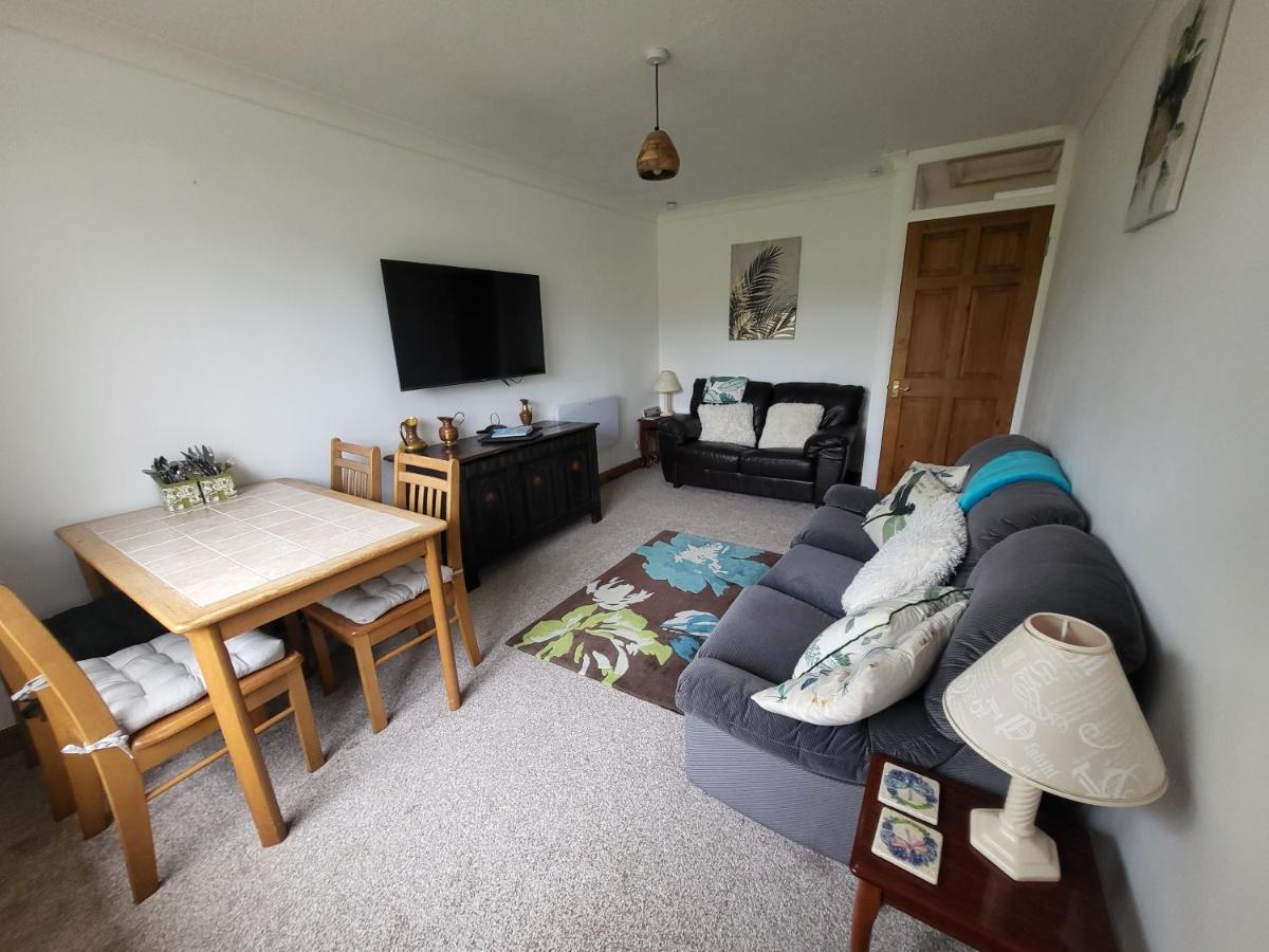 A Great Place For You And Your Dog To Stay Falmouth Bagian luar foto