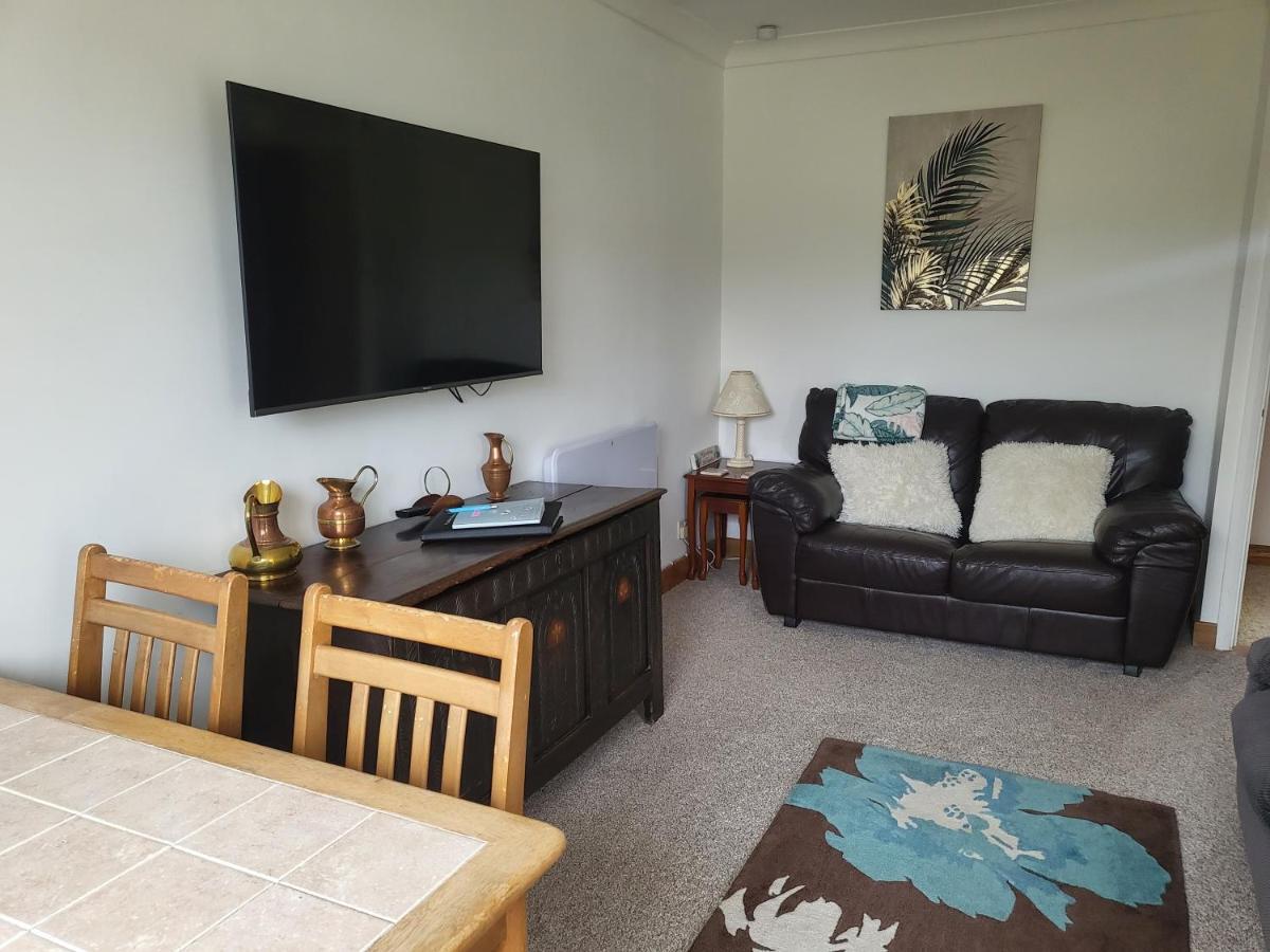 A Great Place For You And Your Dog To Stay Falmouth Bagian luar foto